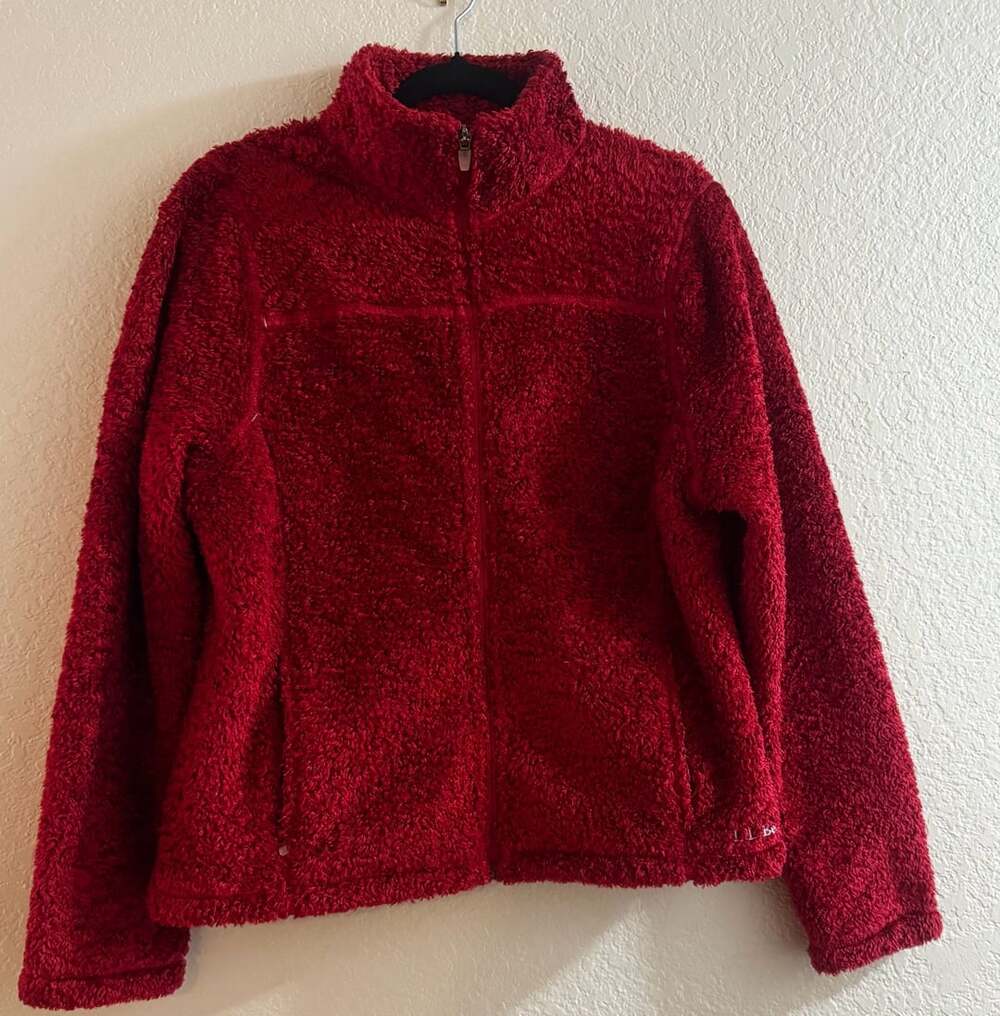 L.L. Bean Polartec Hi-Pile Berber Sherpa Fleece Zip Jacket in dark red/burgundy